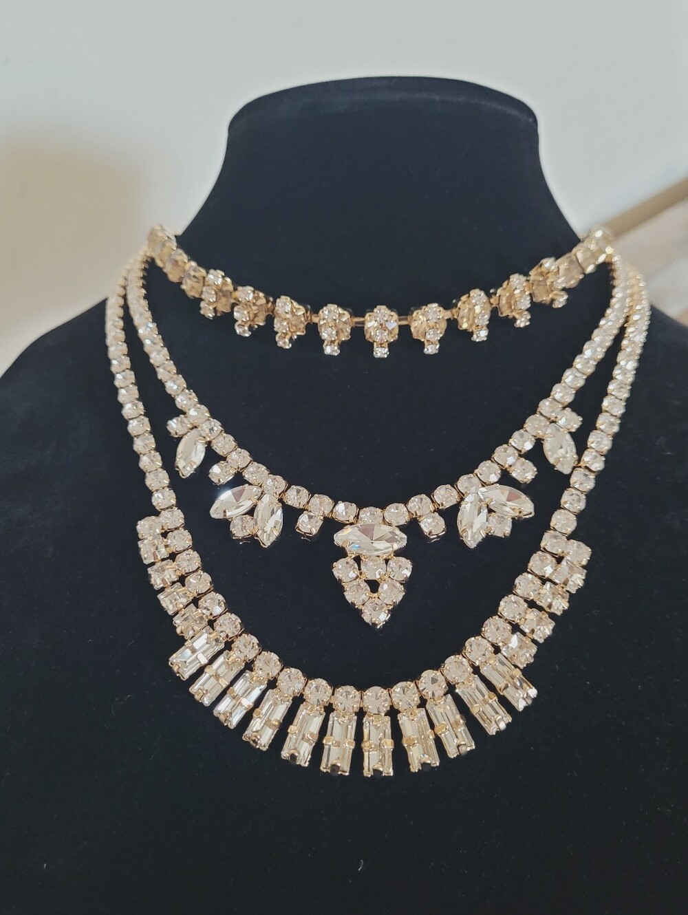 Free People Gold Tone Three Layers With White Stones Neckless
